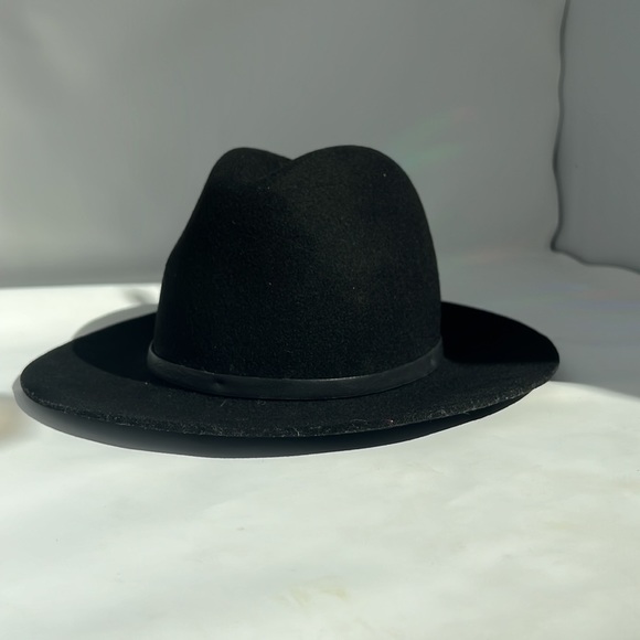 banana republic black wool hat with leather band size small - Picture 2 of 5